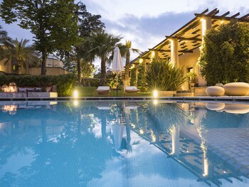 Relais San Giuliano Outdoor Pool