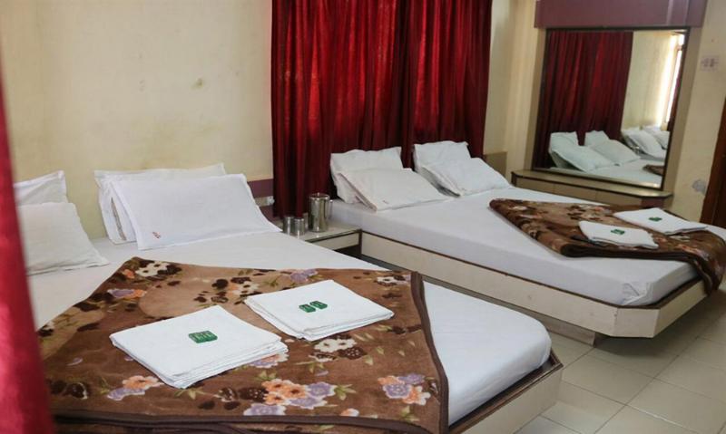 Hotel Vishwa Shanti (هتل ویشوا شانتی) 