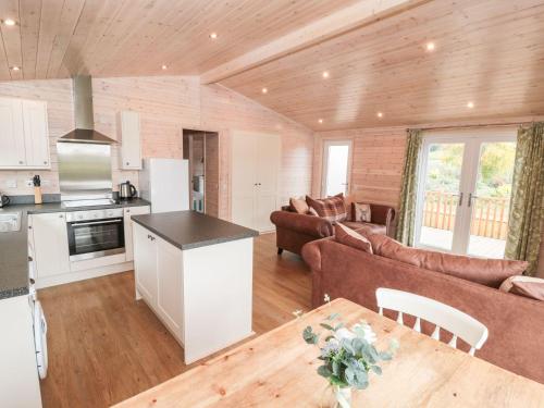 Thorntree Lodge (تهورنتری لاج) 