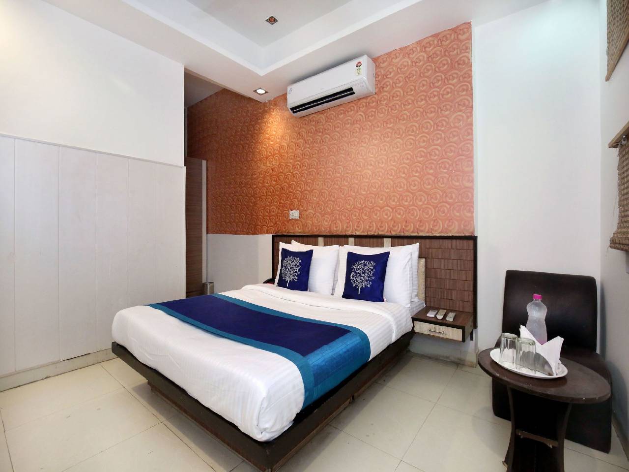Oyo 9631 Hotel Oak 