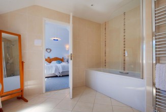 Holiday Home Sunny (هالیدی هوم سونی) 