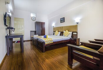 Fabhotel Selva Ganapathy's Nest Guestroom