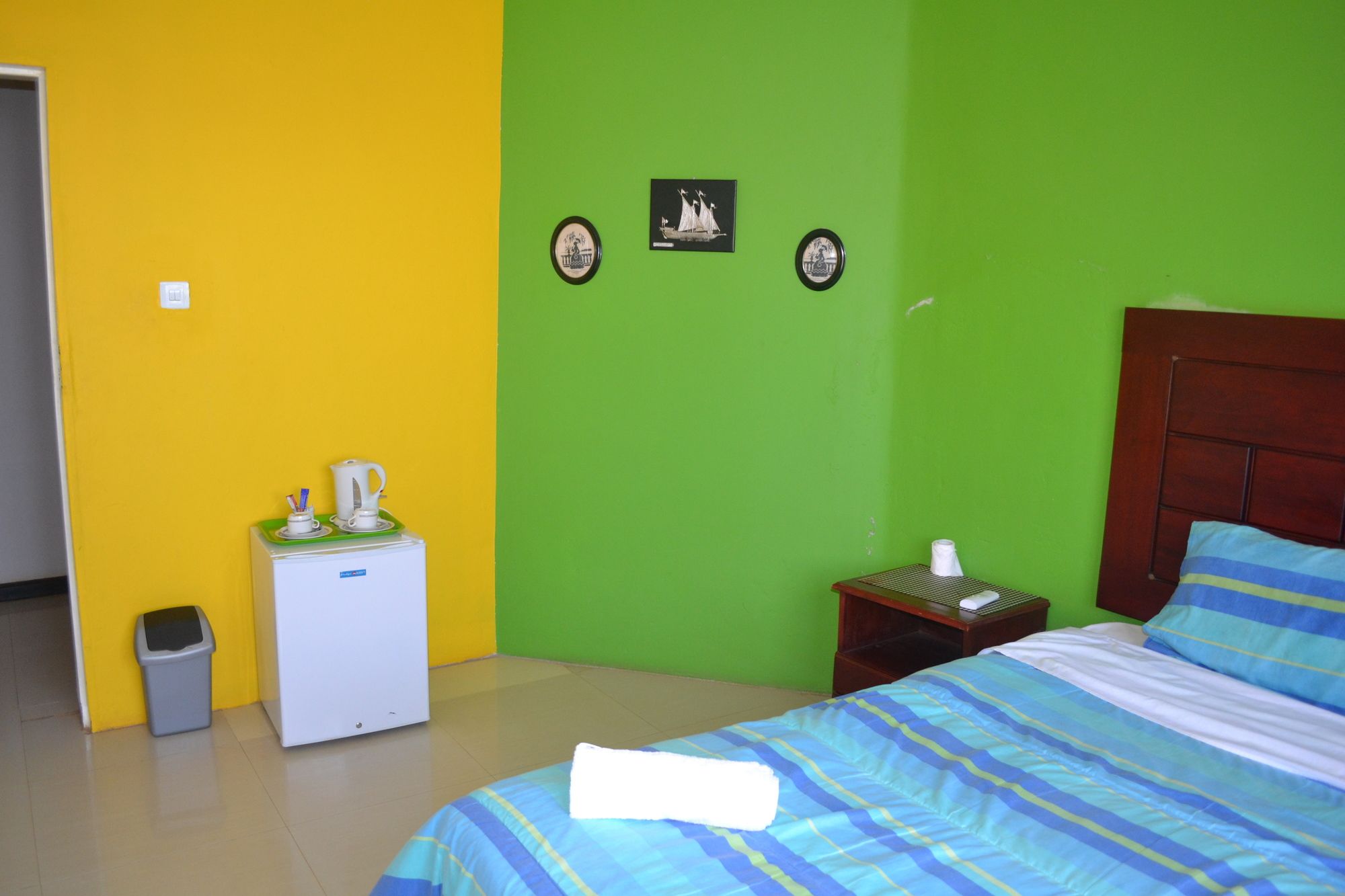 Honeybed Lodge 
