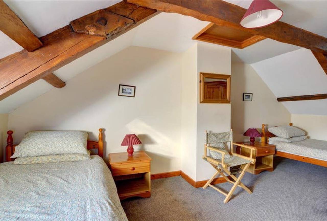 Holiday Home Cynghordy 