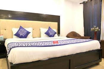 Oyo Rooms Mall Road Mussoorie 