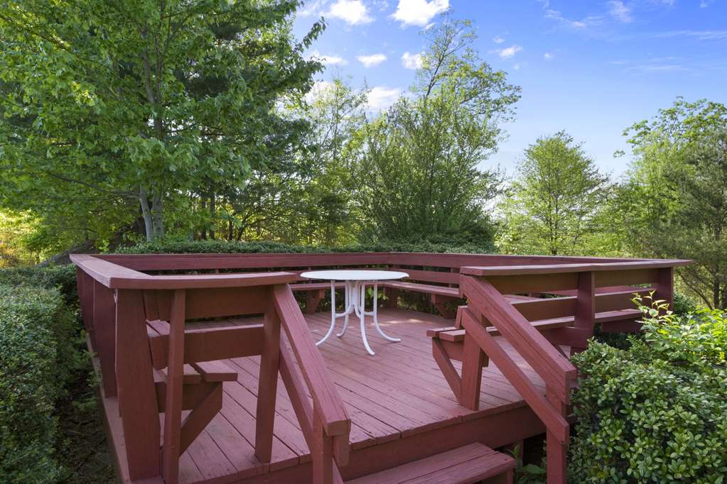 Ramada Asheville Southeast | Asheville Accommodation