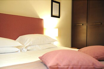 Hotel Casali Guestroom