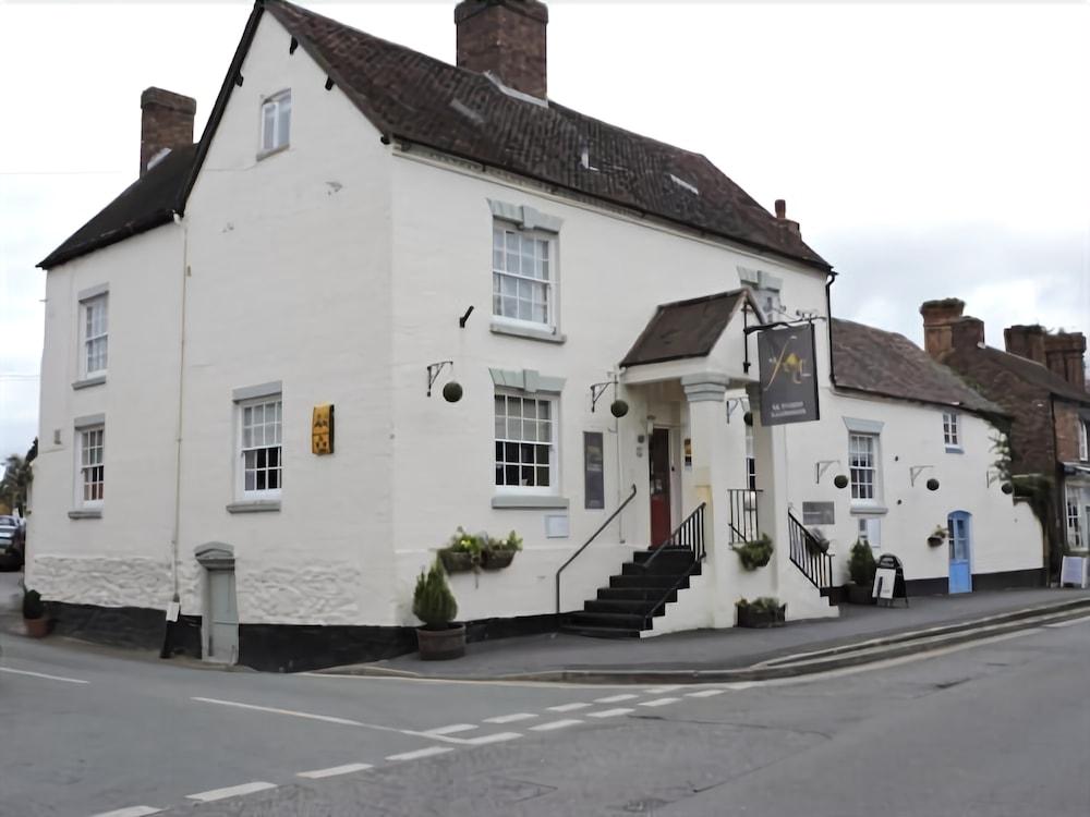 The Fox Inn 