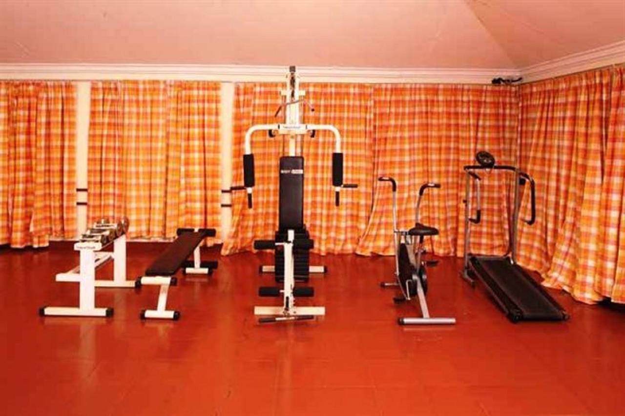 T And U Leisure Hotel 