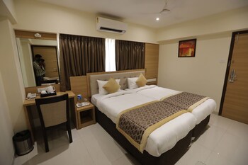 Ontime Residency Apartment And Hotel Guestroom