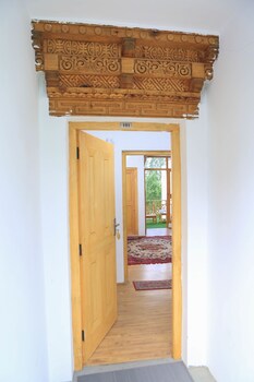 Hunder Resort Interior Detail