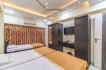 Hotel Nest Inn Malad Guestroom