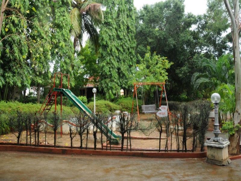 The Kuttalam Herittage Resort ( كوتالام هریتاج ریزورت) 