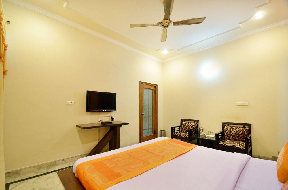 Treebo Star Guest House 