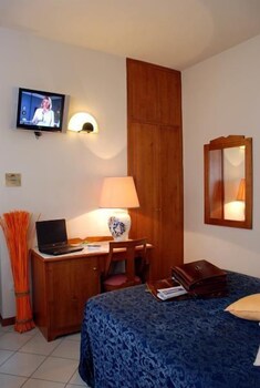 Hotel Marzia Guestroom