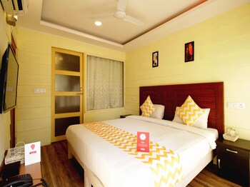Tahira Beach Resort Guestroom