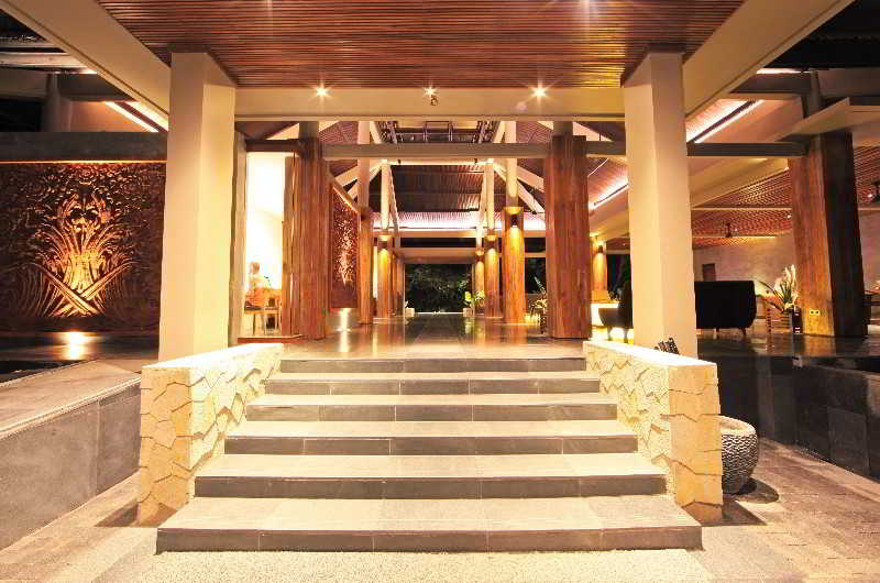 Candi Beach Resort & Spa Lobby