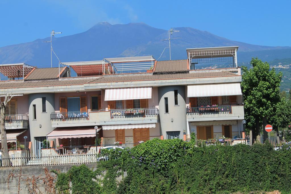 Casa Vacanze Mascali (كاسا واكانز ماسكالی) 