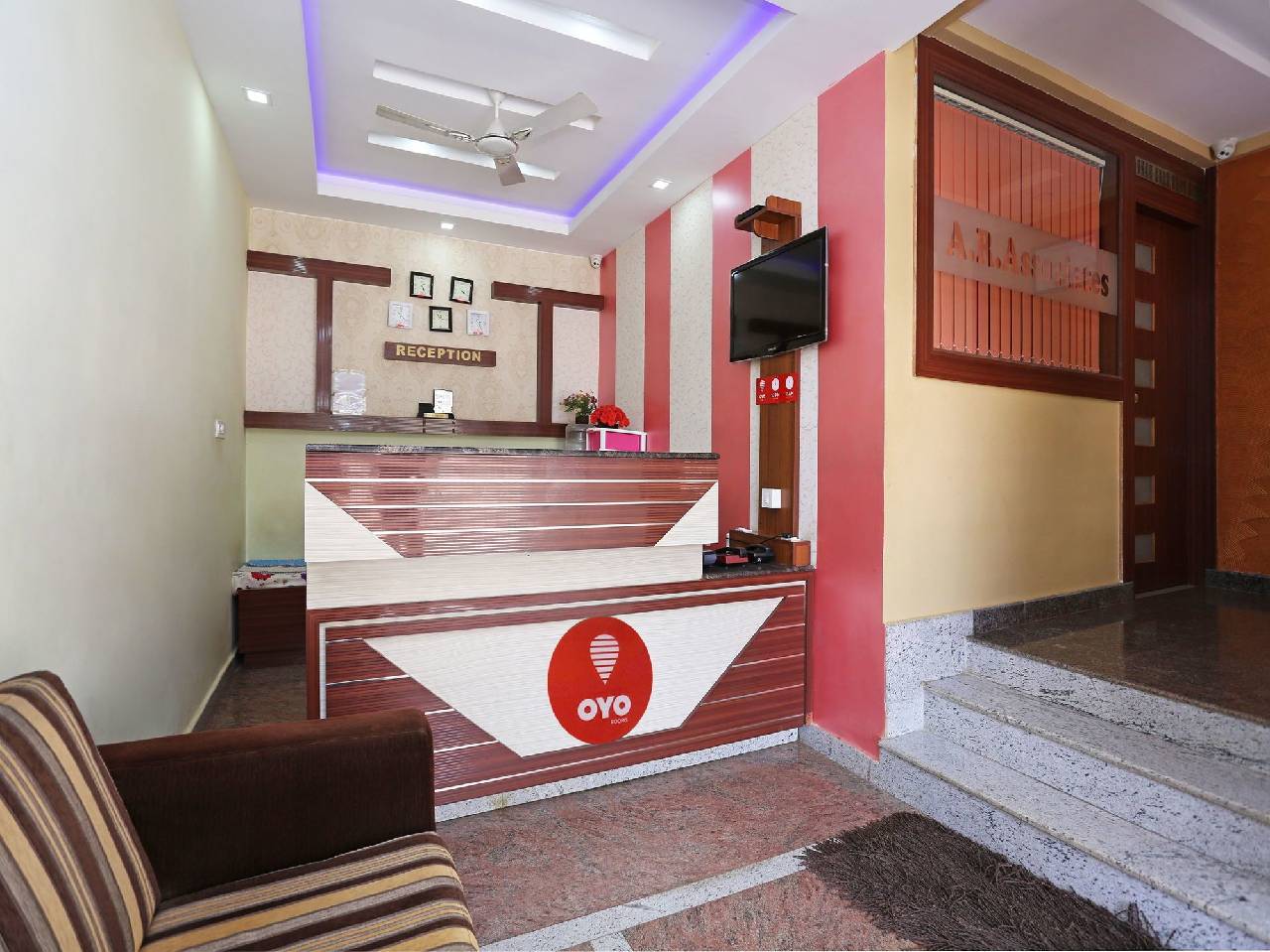 Oyo 9583 Hotel Qinn 