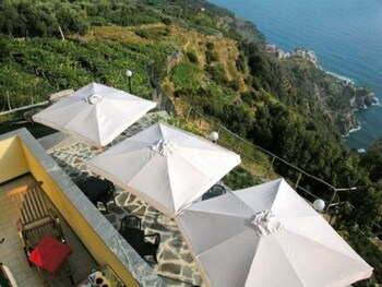 Luna Di Marzo Beach/Ocean View