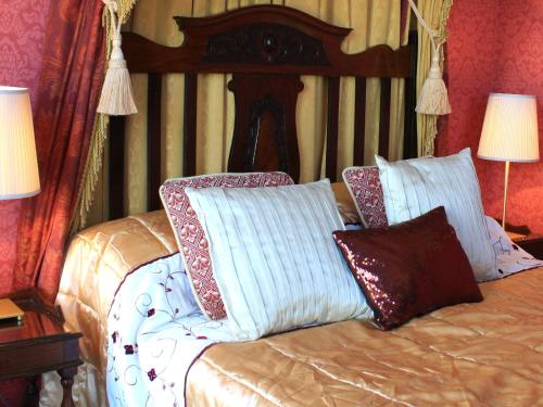 Plas Rhos House (پلاس روس هاوس) 