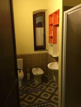 Casa Guido Bathroom