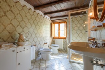 Agriturismo Casa Passerini A Firenze Bathroom