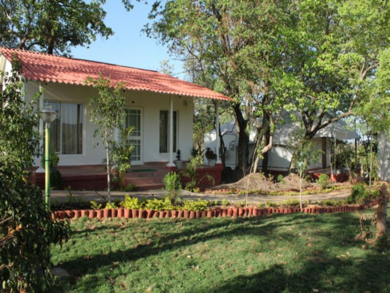 Vanasthali Cottages 