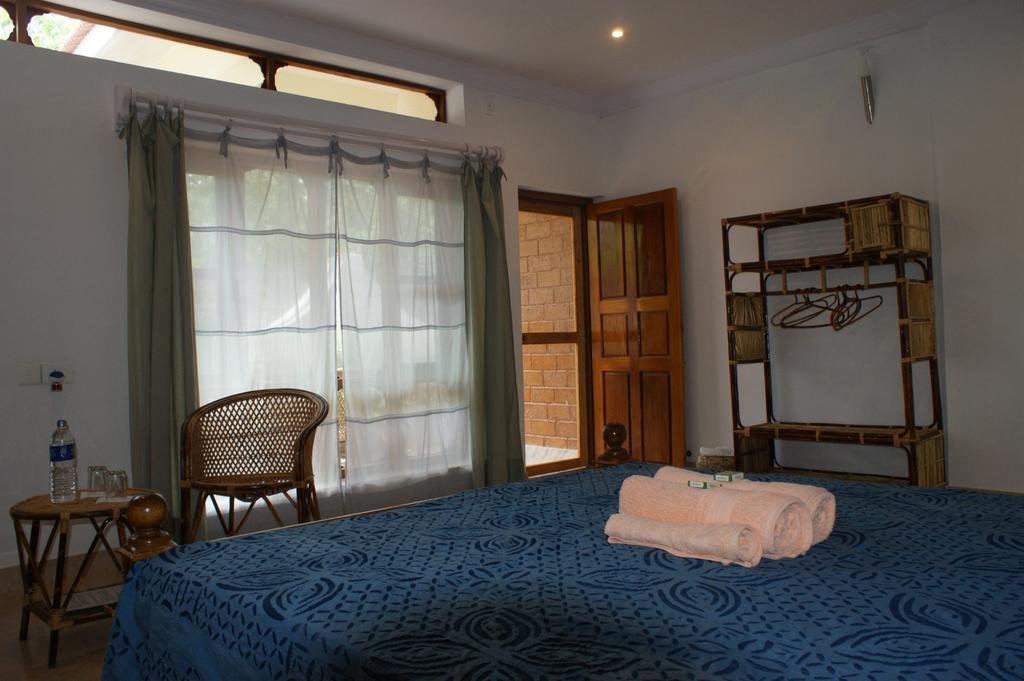 Ashiyana Cliff And Beach Resort 