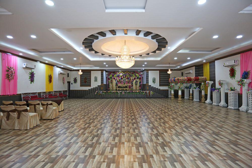 Oyo 9342 R D Green Resort 