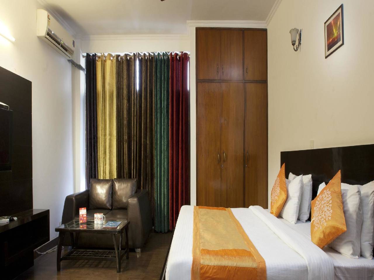 Oyo Rooms Sikanderpur Metro Dlf Phase 2 