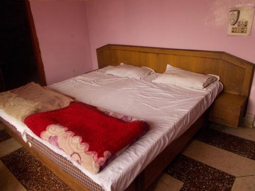 Economical Rooms Near Triveni Ghat 