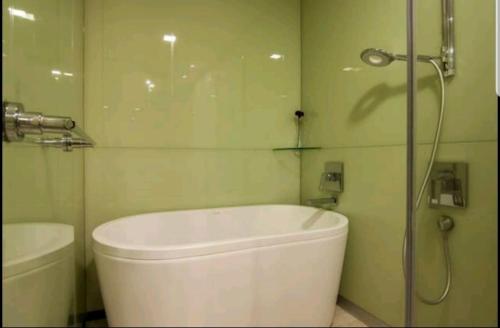Soho Suites Klcc By Phoenix Groups 