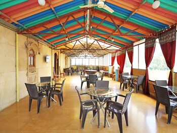 Oyo 1397 Rana Villa Restaurant