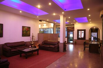 Magsons Resorts Lobby Sitting Area