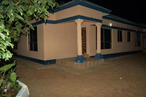 Sweet Home Apartments 