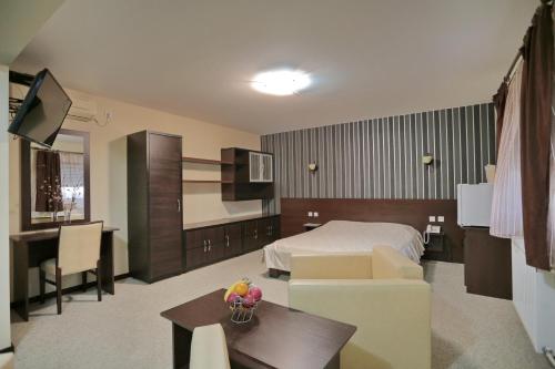 Knez Petrol Motel 