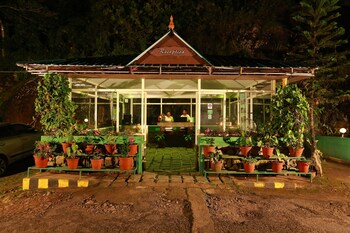 Deshadan Mountain Resort Reception