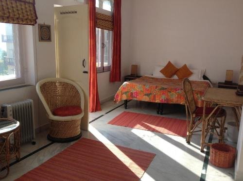 Seventh Heaven Inn Rishikesh 