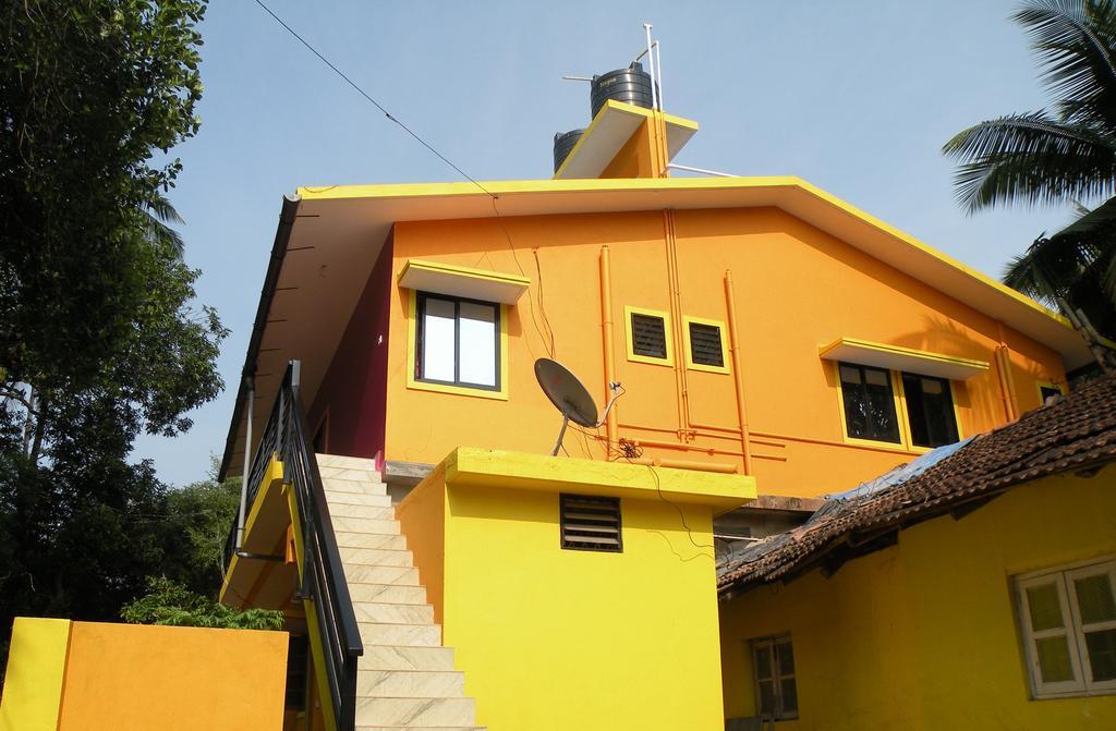 Sai Guru Guest House 