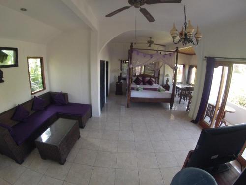 Hotel Puri Oka 