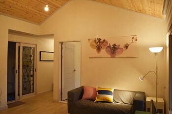 Seogwipo Seongsan Evergreen Pension 