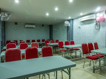Oyo 4822 Hotel Pratap Residency (اویو ۴۸۲۲ هتل پراتاپ رسیدنكی) Meeting Facility