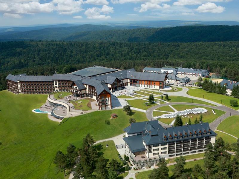 Arlamow Hotel General view