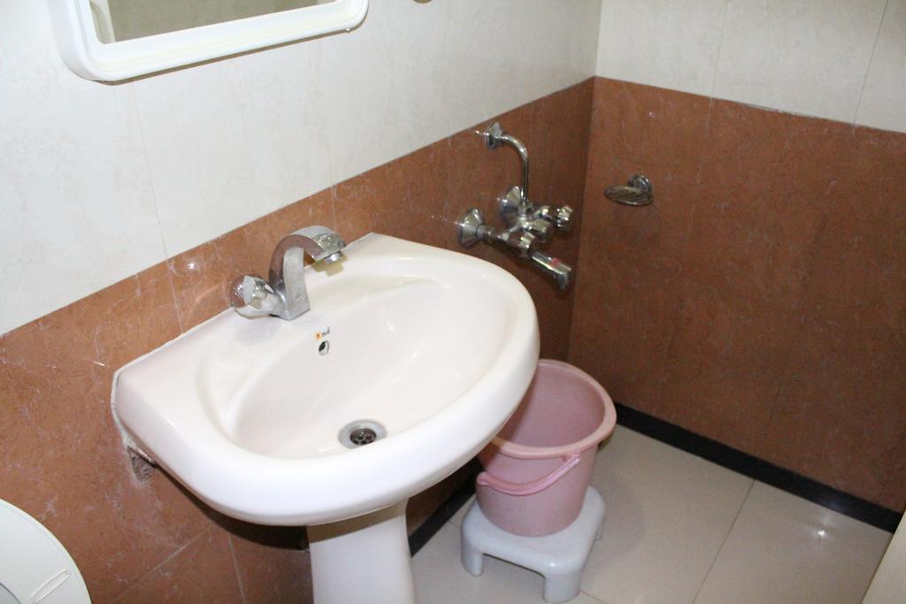 Hotel Shanti Palace 