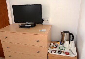 The Cove Guest House ( كوو گست هاوس) In-Room Coffee