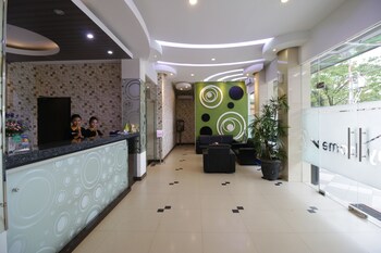 Airy Pontianak Selatan Wr Supratman 33 Lobby