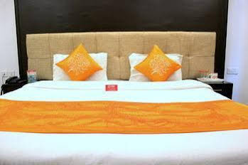 Oyo Rooms Mall Road Mussoorie 