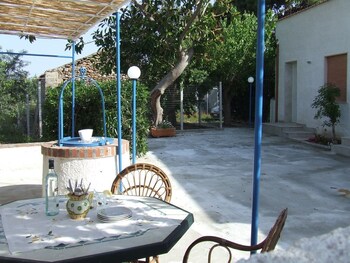 Case Vacanze Le Saline Nello Stagnone Terrace/Patio