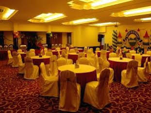 Hotel Grand Inn 
